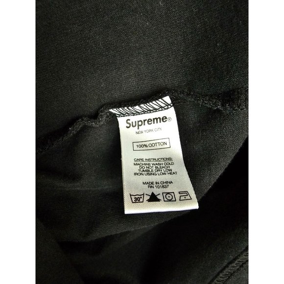 Supreme Invert S/S Black T-Shirt SS20 - Picture 6 of 9